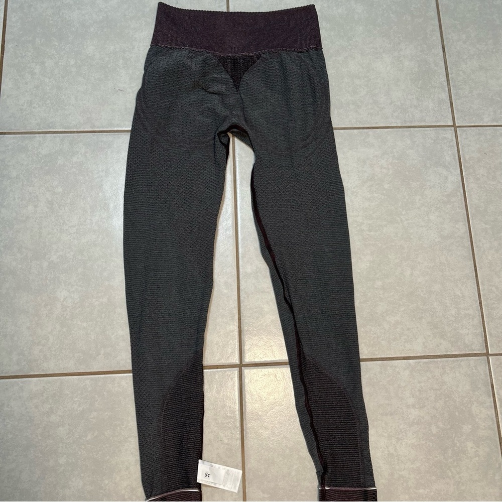 Gymshark Dark Purple Textured Leggings - Picture 8 of 9